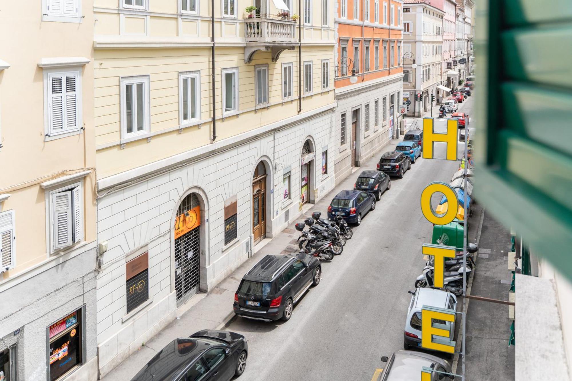 Hotel Italia Trieste Exterior foto