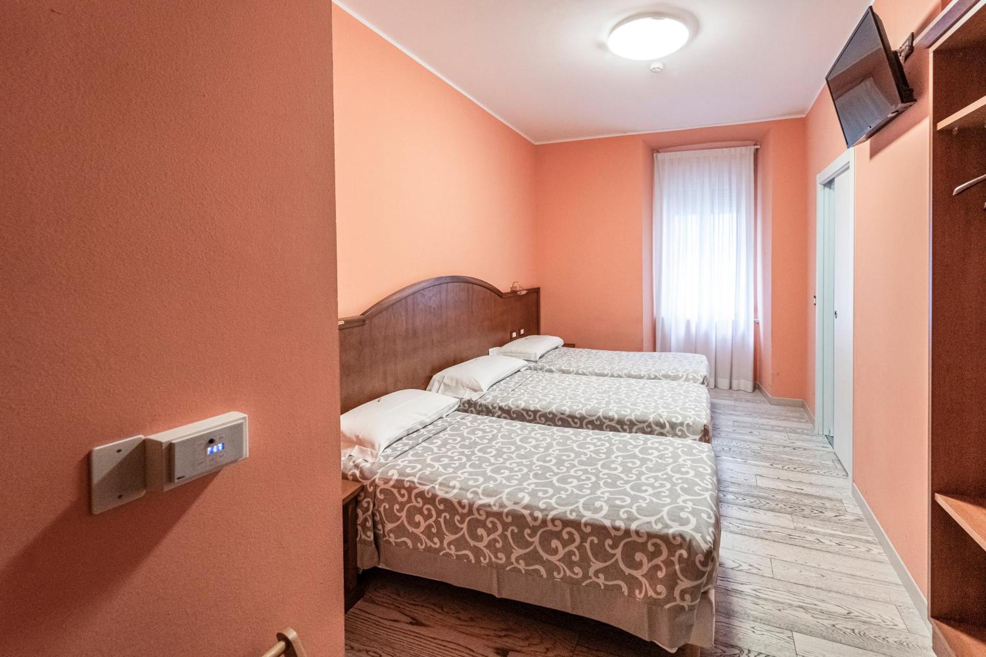 Hotel Italia Trieste Exterior foto